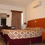 Eleonora Lejlighedshotel Larnaca