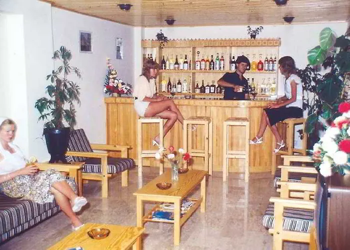 Apartmanhotel Eleonora 3*