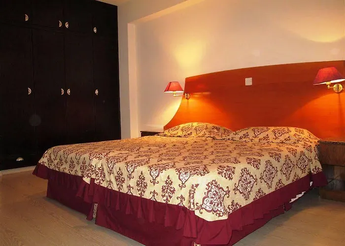 Eleonora Apartmanhotel Lárnaka