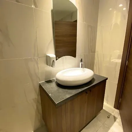 Hotel de apartamente Eleonora Larnaca