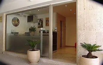 爱诺拉公寓酒店 拉纳卡