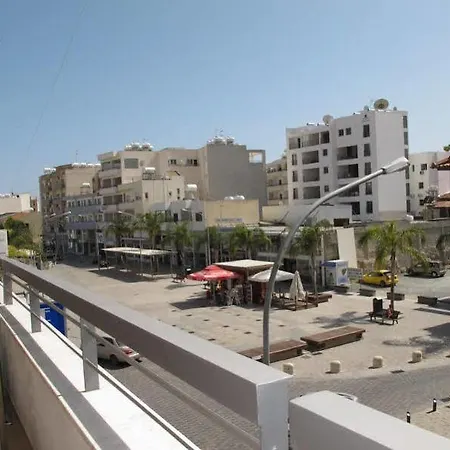 Eleonora Hotel de apartamente Larnaca