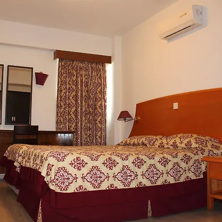 Eleonora Hotel de apartamente Larnaca