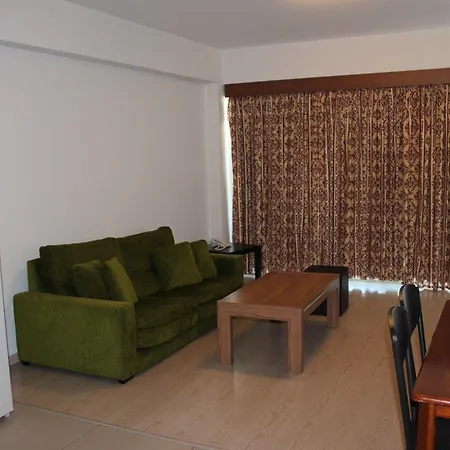 爱诺拉公寓酒店 3*