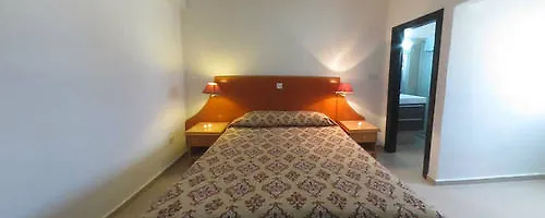 Appart hôtel Eleonora Larnaca