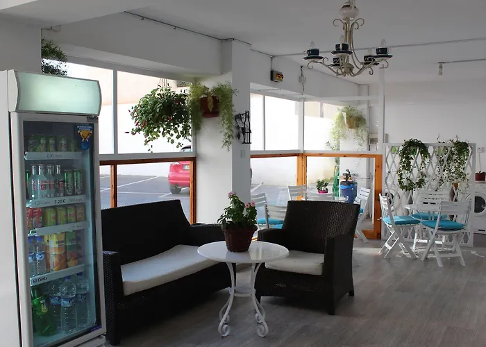 Apart-hotel Eleonora 3*