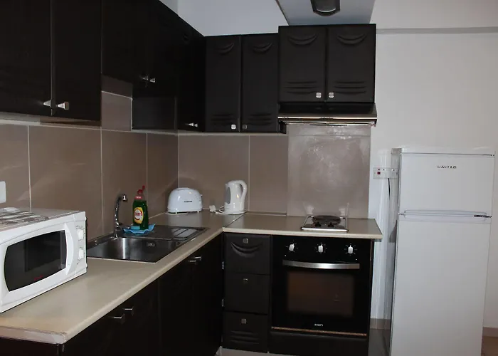 Apart-hotel Eleonora 3*