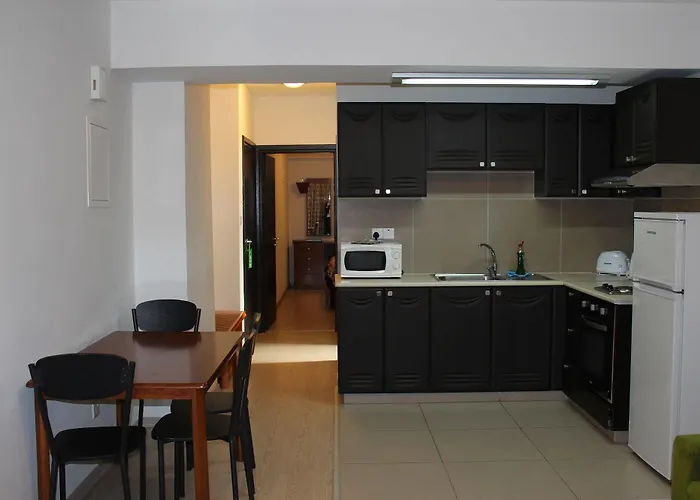 Eleonora Apart-hotel Larnaca